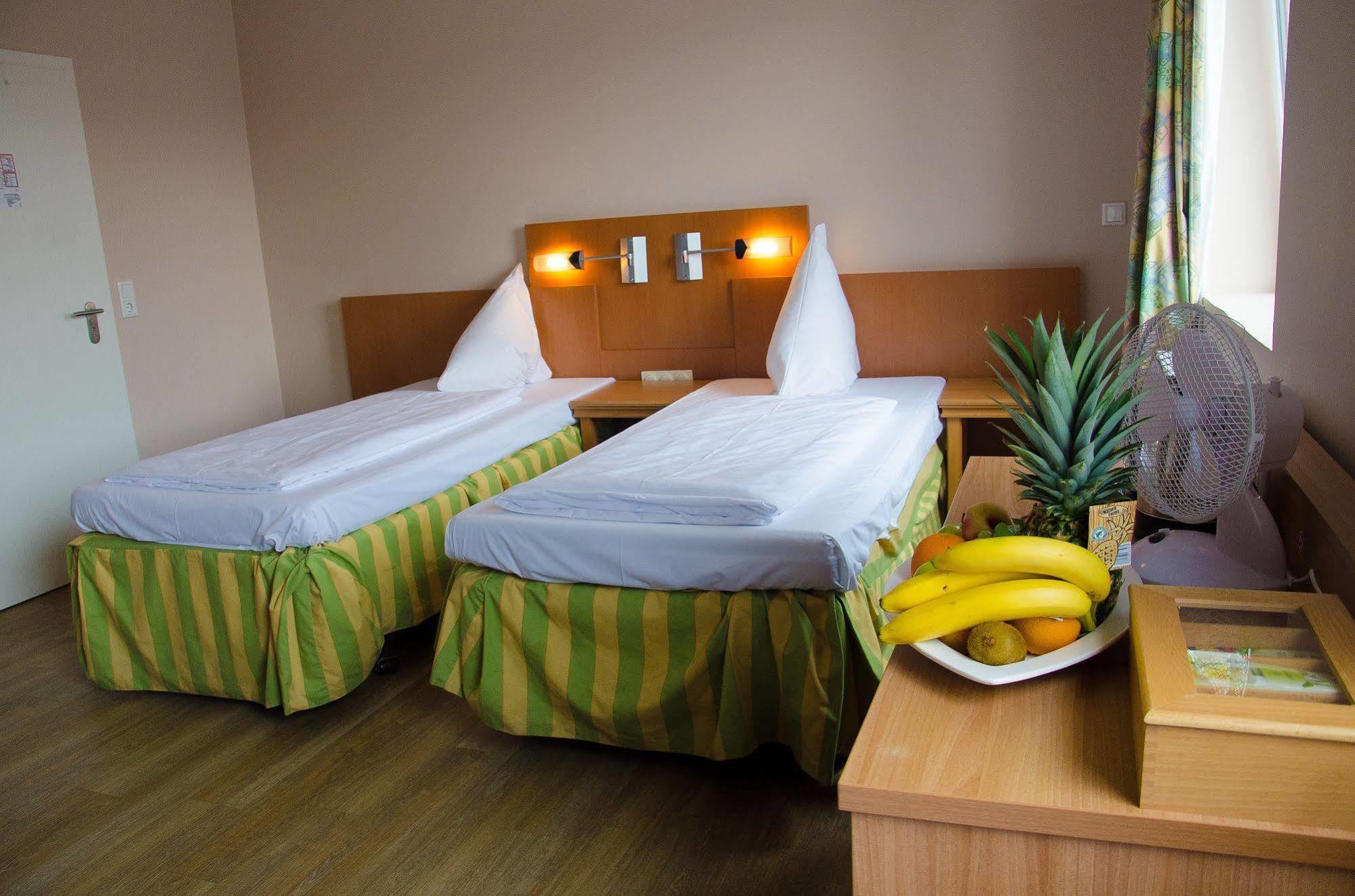 Panorama Hotel Frankfurt Offenbach Sued Экстерьер фото
