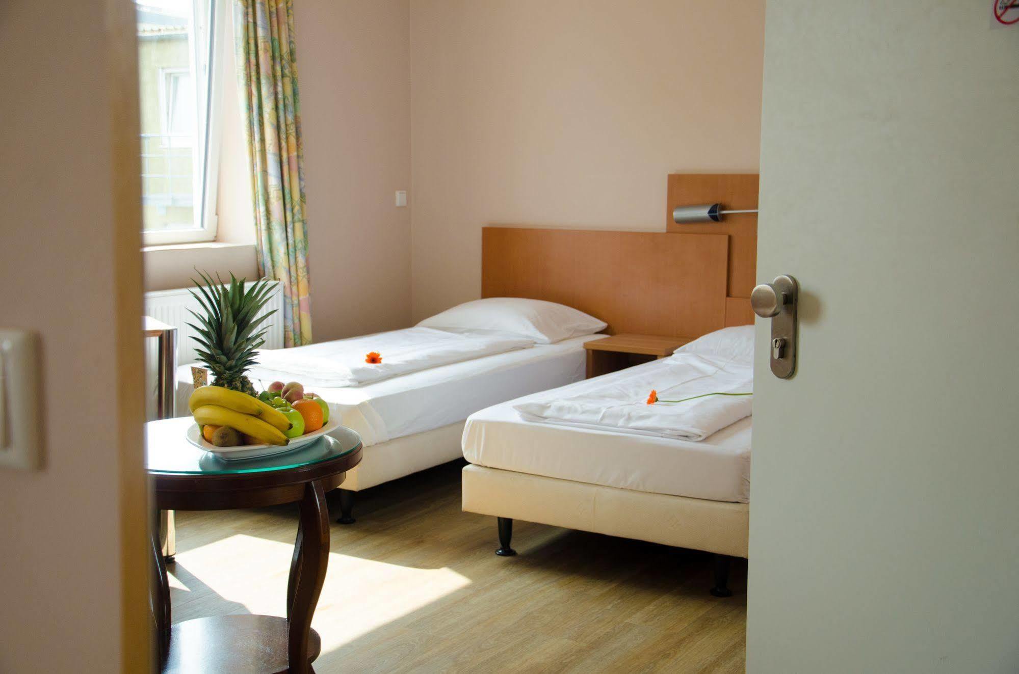 Panorama Hotel Frankfurt Offenbach Sued Экстерьер фото